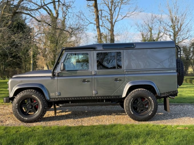 2025 Land Rover Defender