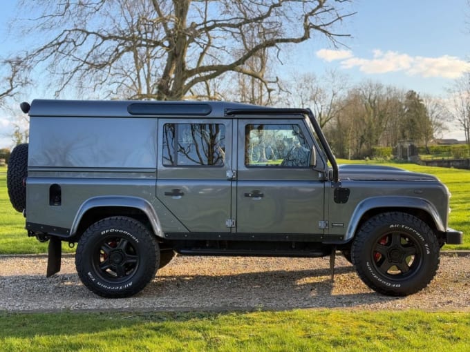 2025 Land Rover Defender