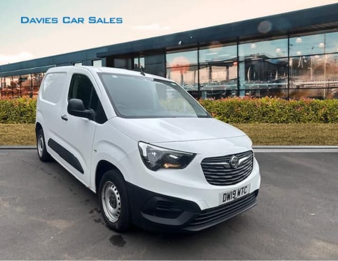 2024 Vauxhall Combo