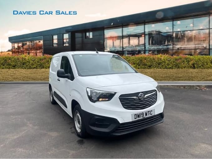 2024 Vauxhall Combo