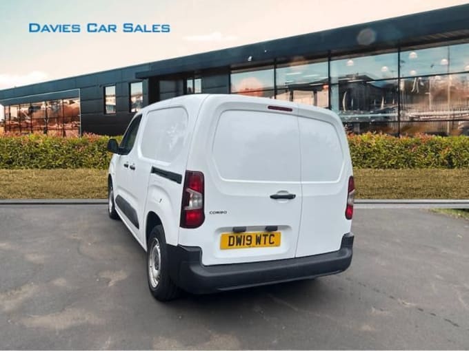 2024 Vauxhall Combo