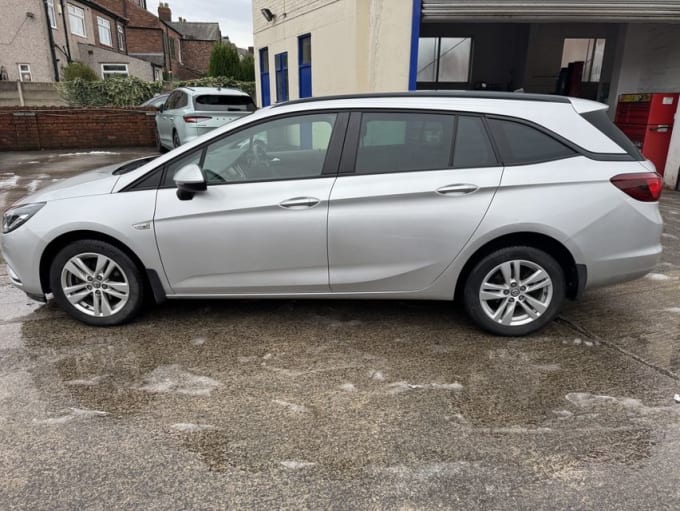 2025 Vauxhall Astra Tourer