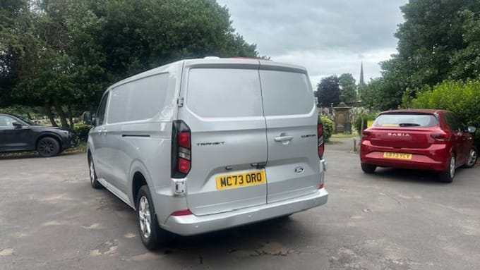 2025 Ford Transit Custom