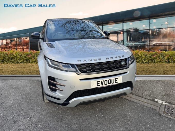 2025 Land Rover Range Rover Evoque