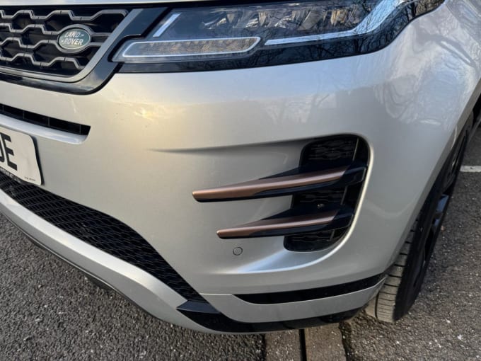 2025 Land Rover Range Rover Evoque