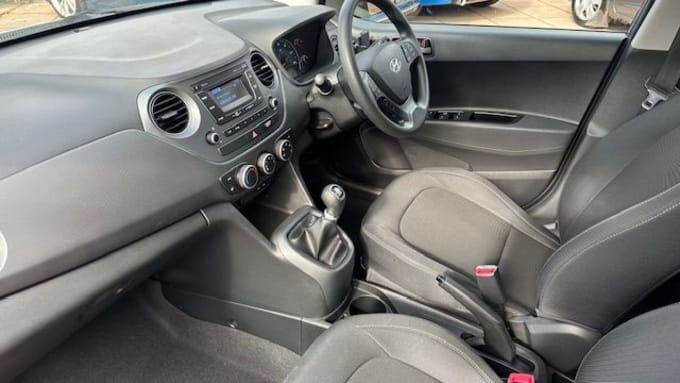 2025 Hyundai I10