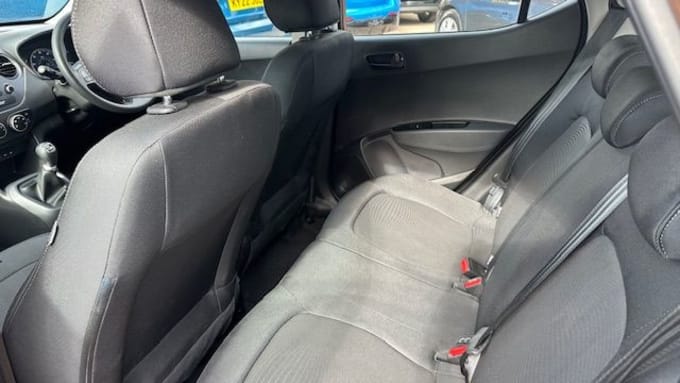 2025 Hyundai I10