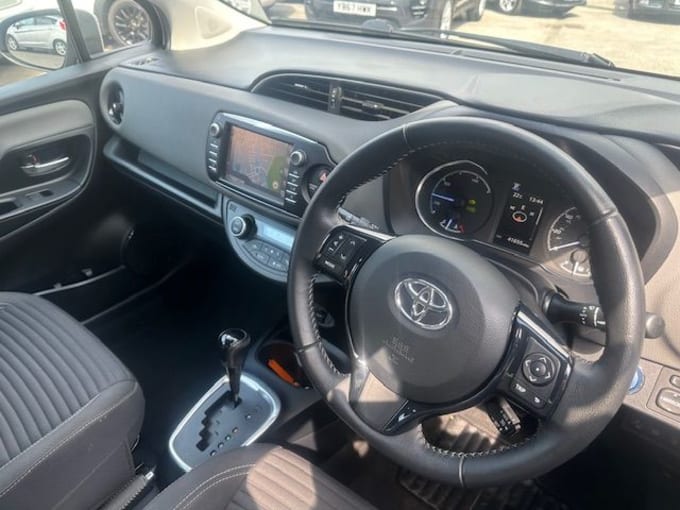 2025 Toyota Yaris