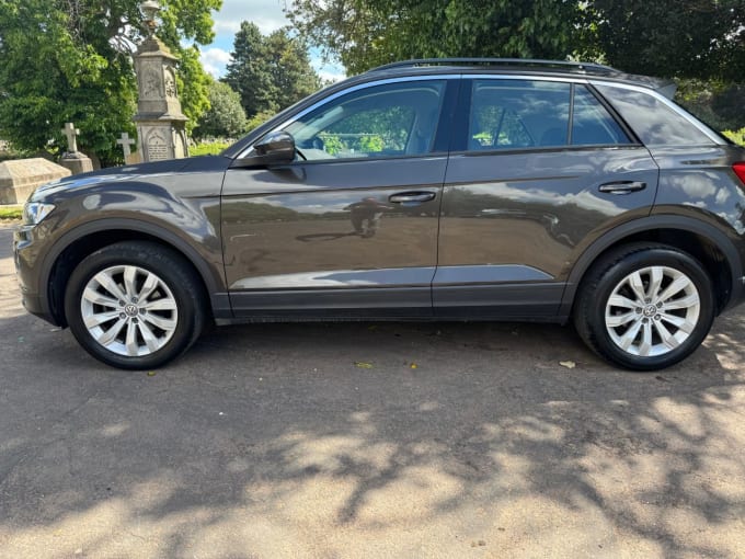2025 Volkswagen T-roc