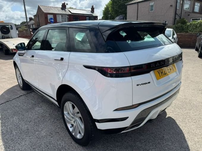 2025 Land Rover Range Rover Evoque