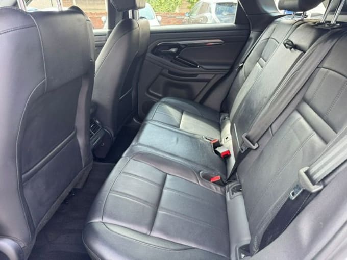 2025 Land Rover Range Rover Evoque