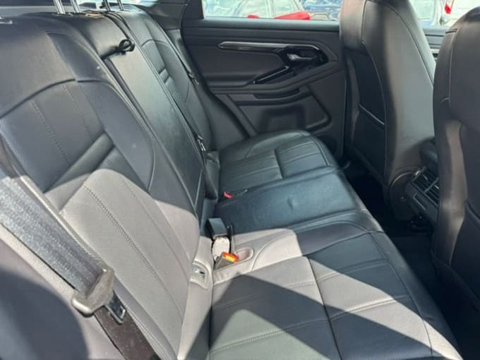 2025 Land Rover Range Rover Evoque