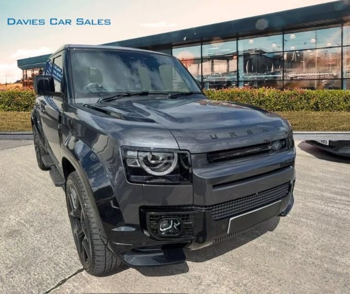 2025 Land Rover Defender