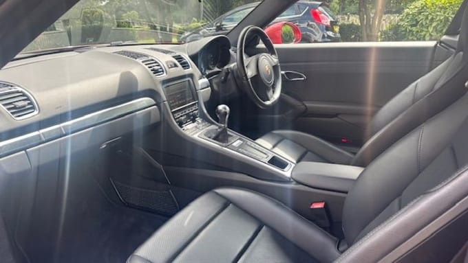 2025 Porsche Cayman