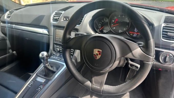 2025 Porsche Cayman