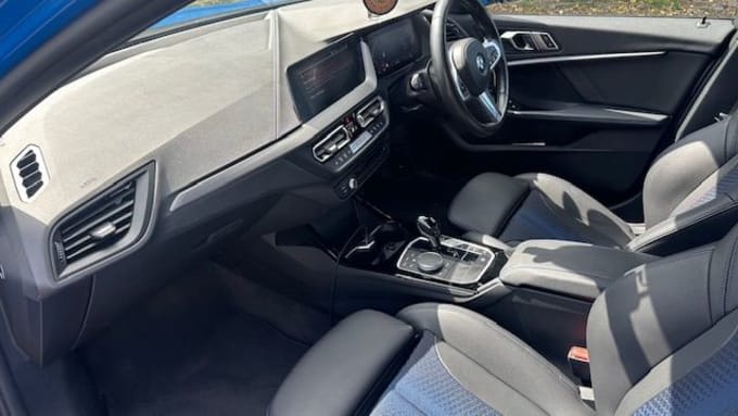 2025 BMW 1 Series