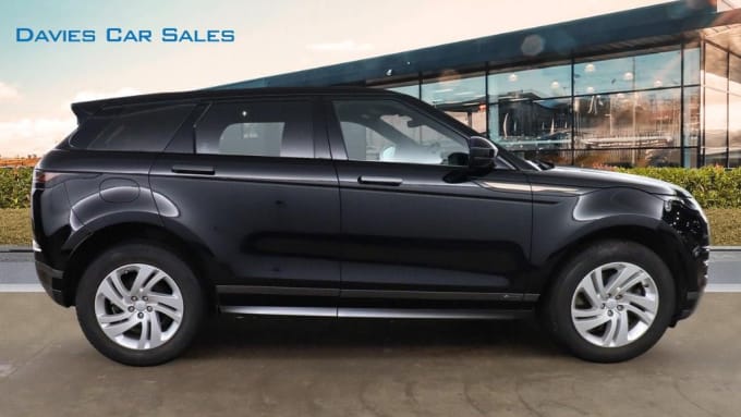 2025 Land Rover Range Rover Evoque