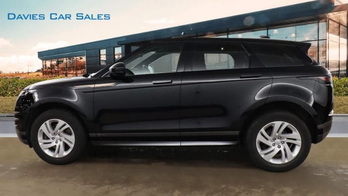 2025 Land Rover Range Rover Evoque