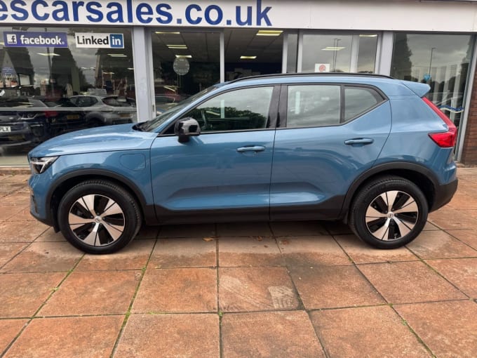 2025 Volvo Xc40