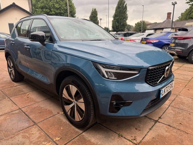 2025 Volvo Xc40