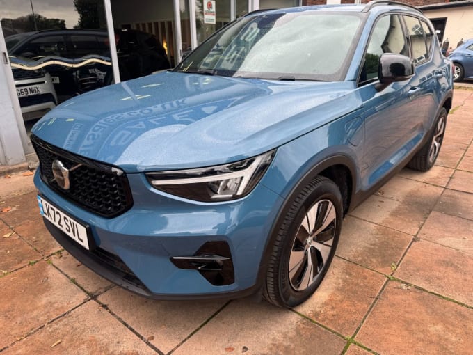 2025 Volvo Xc40