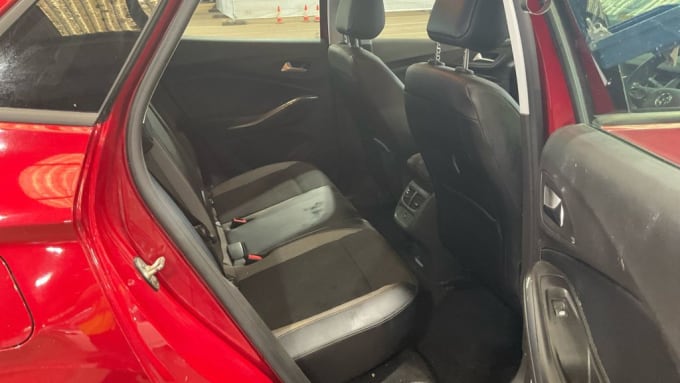 2025 Vauxhall Grandland X