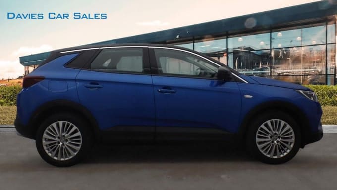 2025 Vauxhall Grandland X