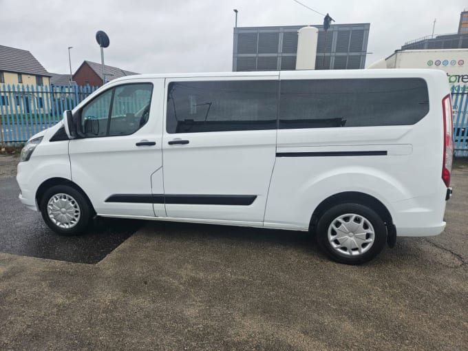 2025 Ford Transit Custom