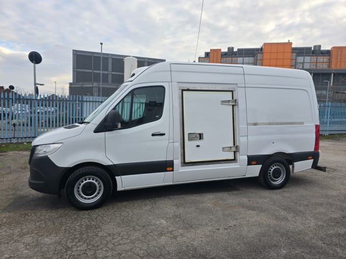 2025 Mercedes-benz Sprinter