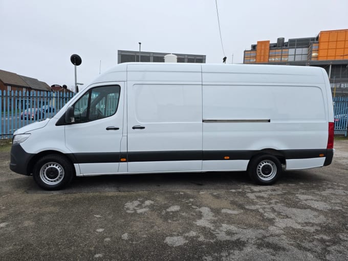 2025 Mercedes-benz Sprinter
