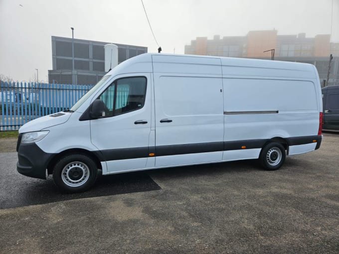 2025 Mercedes-benz Sprinter