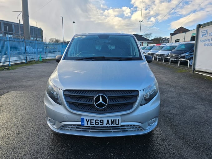 2025 Mercedes-benz Vito