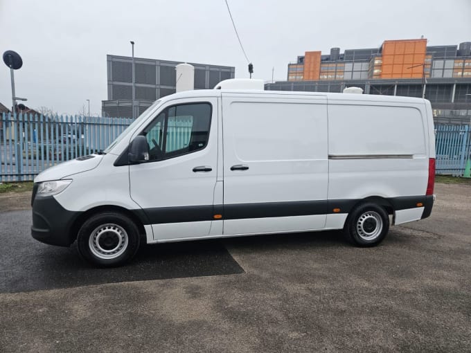 2025 Mercedes-benz Sprinter