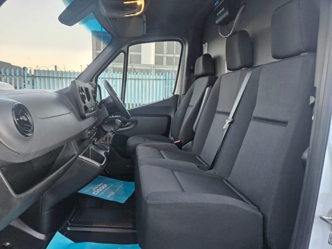 2025 Mercedes-benz Sprinter