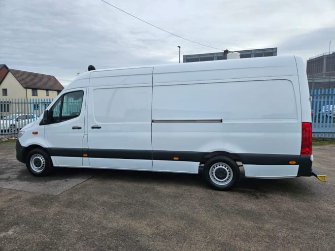 2025 Mercedes-benz Sprinter