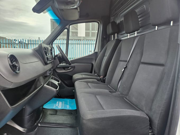 2025 Mercedes-benz Sprinter
