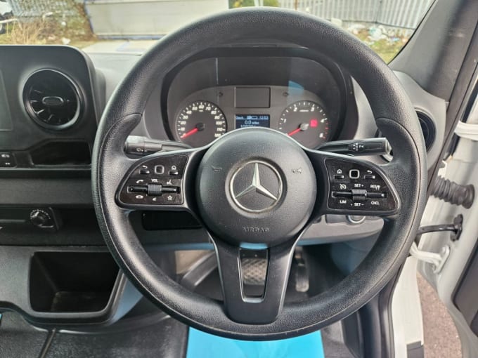 2025 Mercedes-benz Sprinter