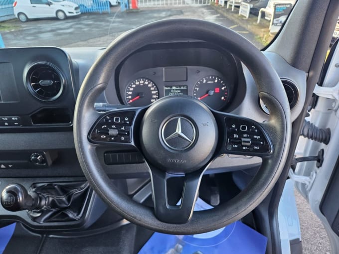 2025 Mercedes-benz Sprinter