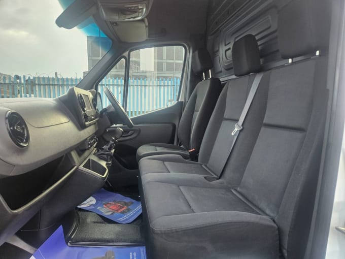 2025 Mercedes-benz Sprinter