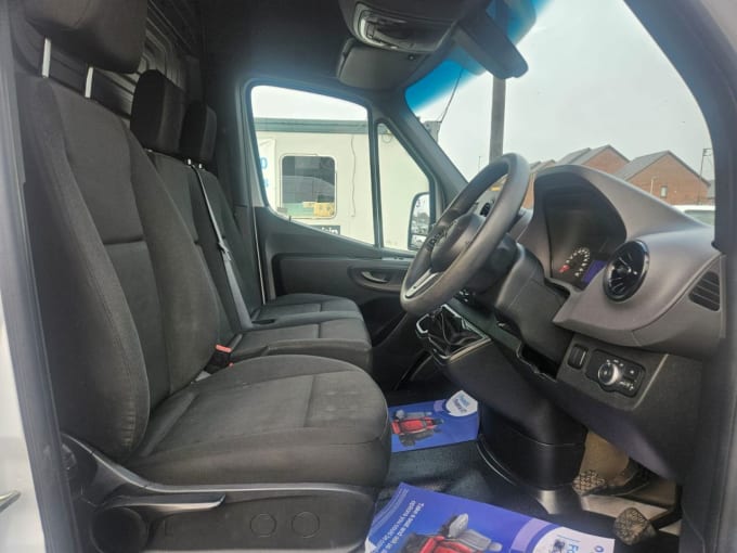 2025 Mercedes-benz Sprinter