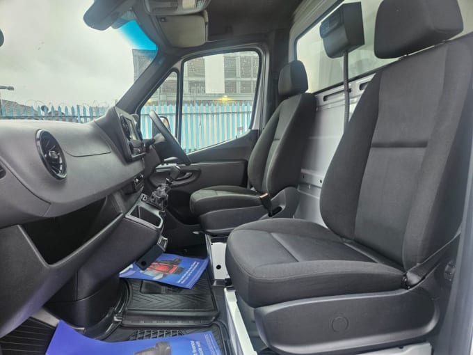 2025 Mercedes-benz Sprinter
