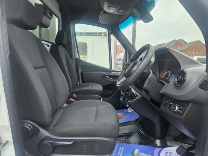 2025 Mercedes-benz Sprinter