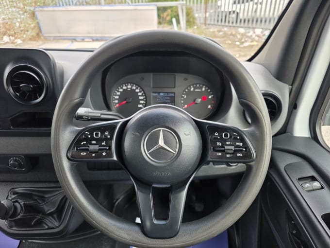 2025 Mercedes-benz Sprinter