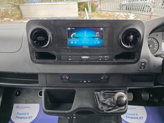 2025 Mercedes-benz Sprinter