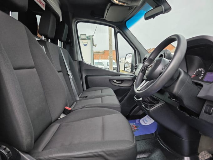 2025 Mercedes-benz Sprinter