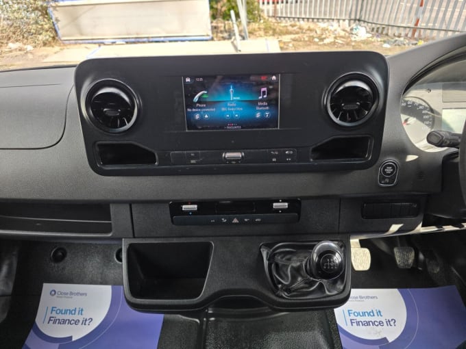 2025 Mercedes-benz Sprinter