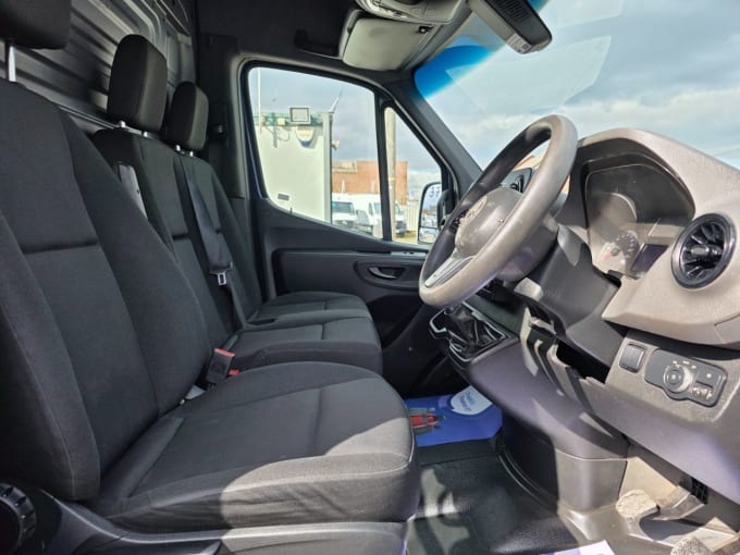 2025 Mercedes-benz Sprinter