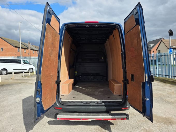 2025 Mercedes-benz Sprinter