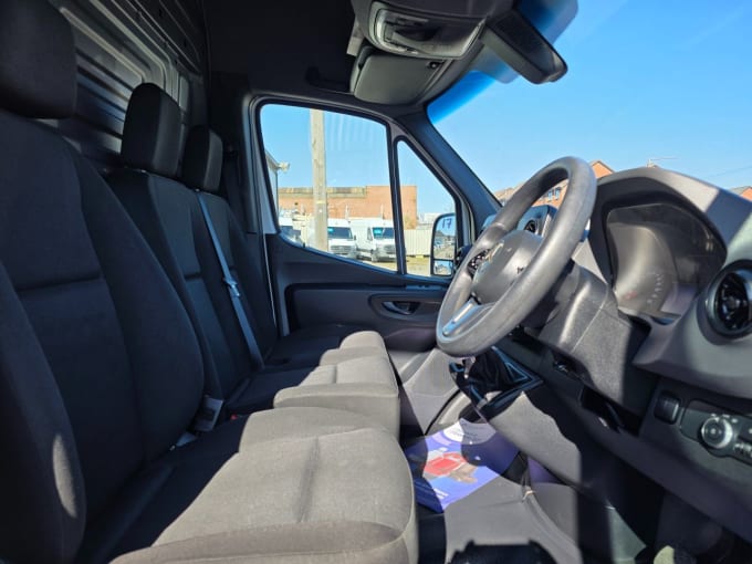 2025 Mercedes-benz Sprinter