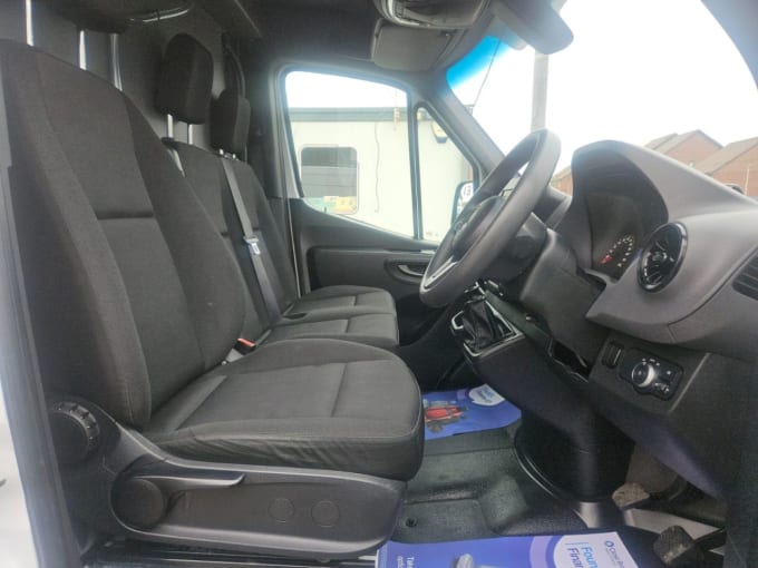 2025 Mercedes-benz Sprinter